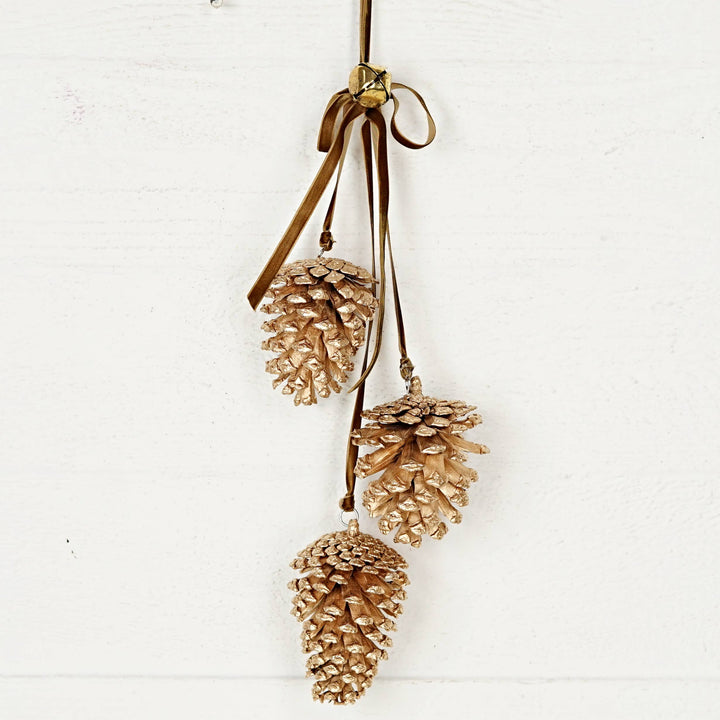 18inL Gold Jumbo Pinecone Trio Cluster