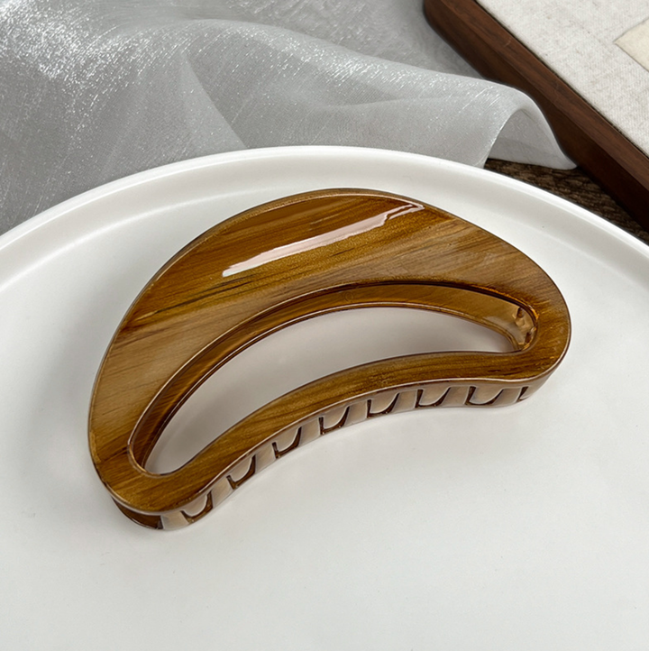 Neutral Essential Jumbo Hair Clip