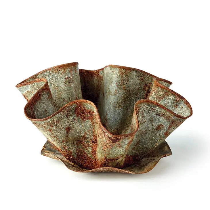 Galvanized Handkerchief Pot with Saucer - Bloom and Petal